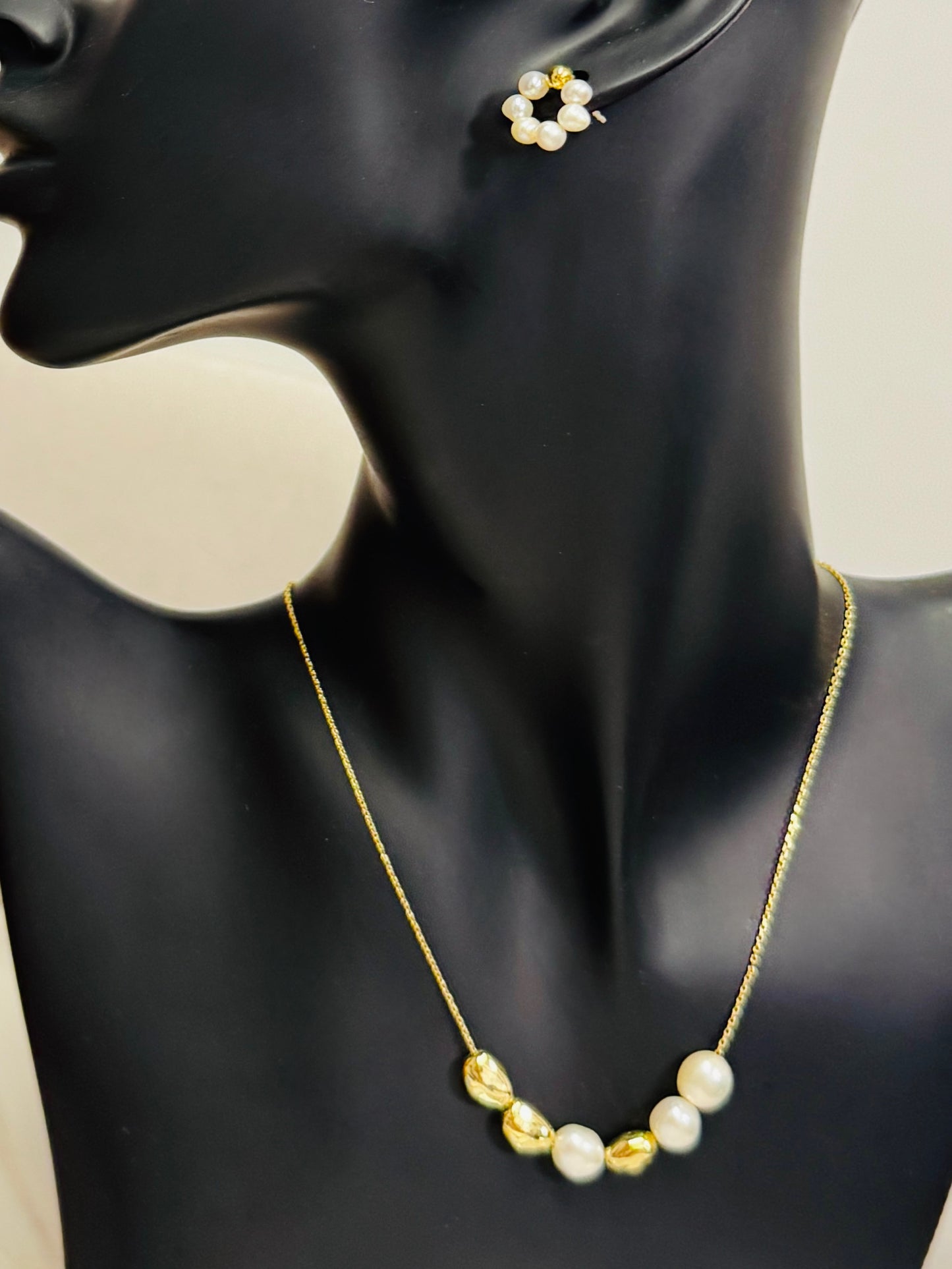 Molten Harmony Necklace