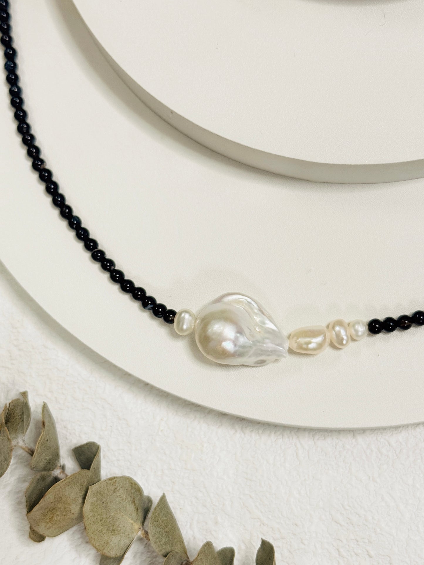Baroque Contrast Strand Necklace