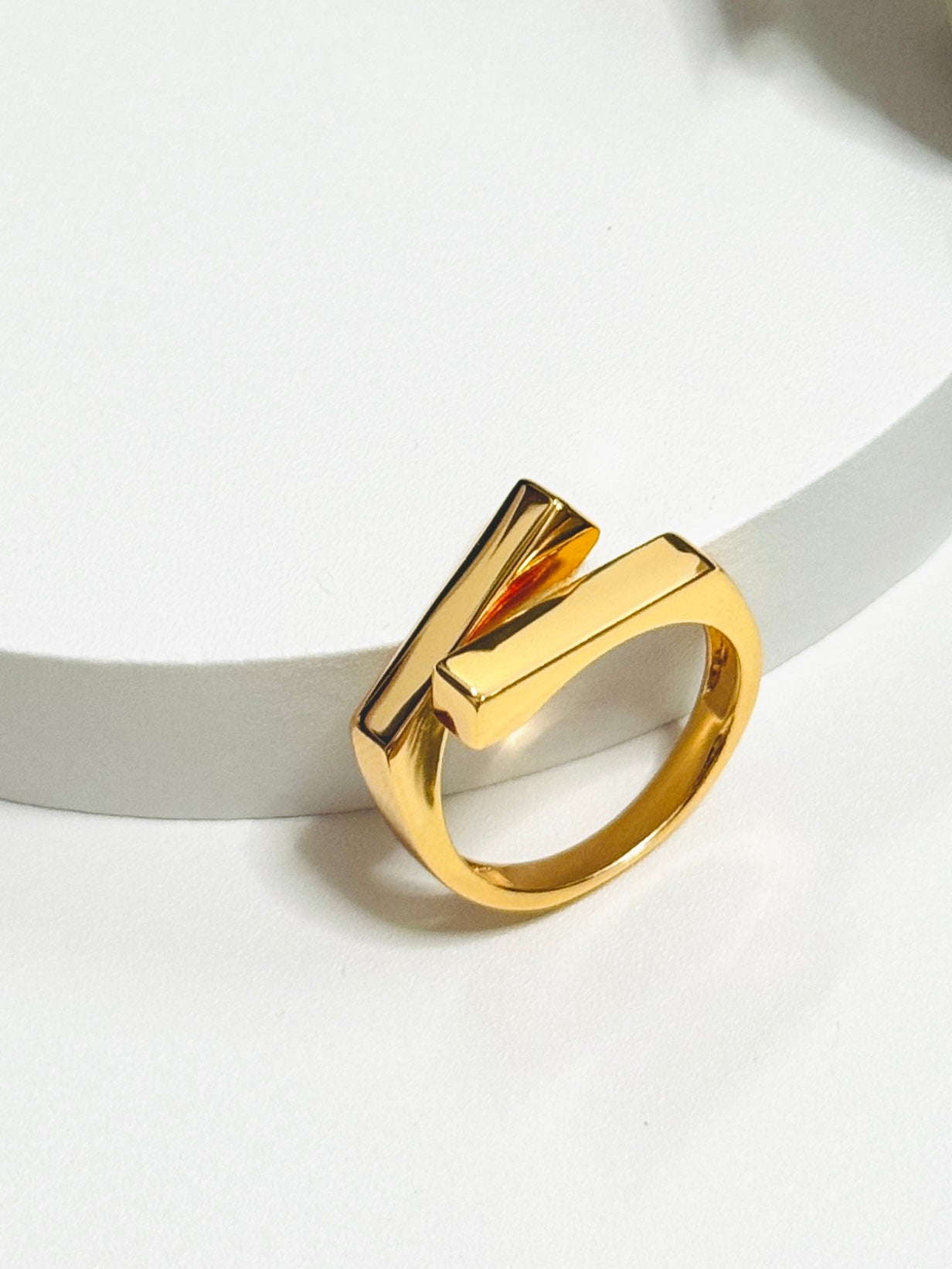 Sculptural Minimalist Ring