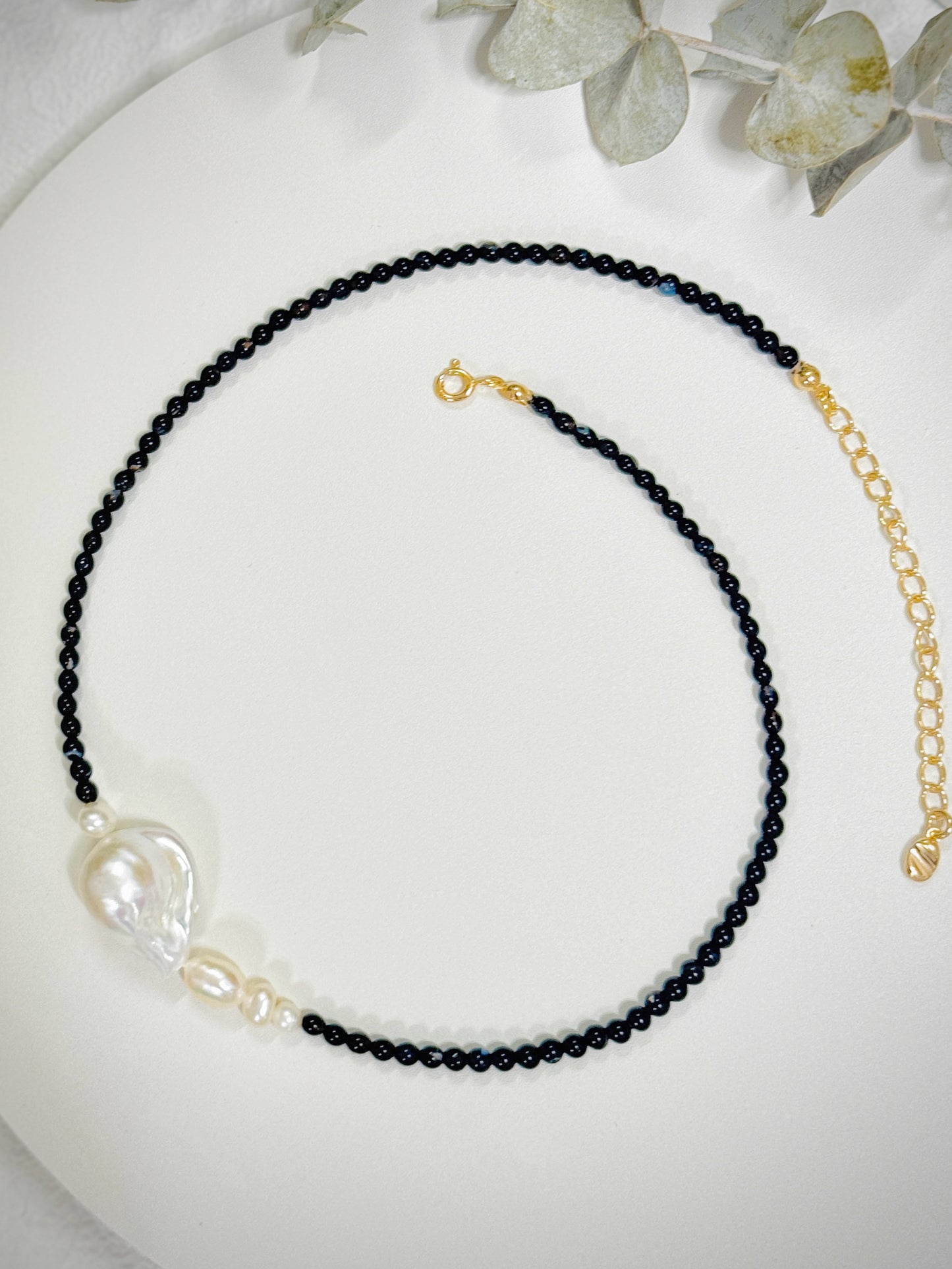 Baroque Contrast Strand Necklace