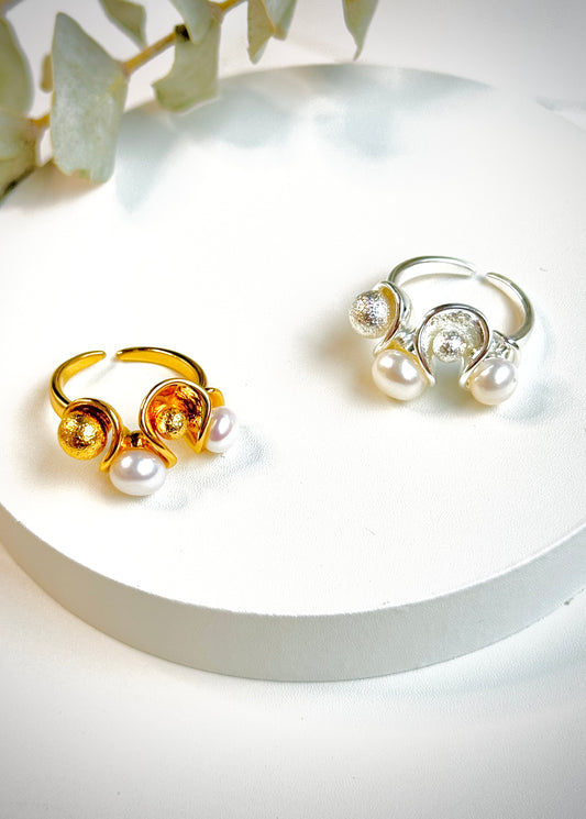 Modern Pearl Sculpt Ring