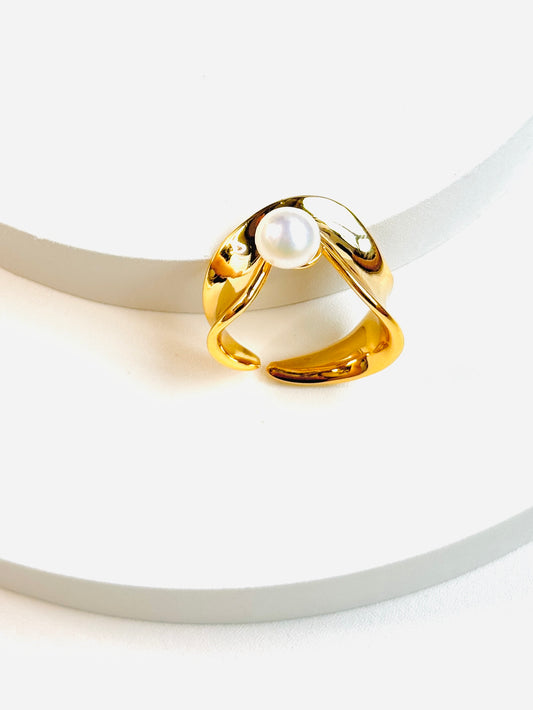 Tide Curve Ring