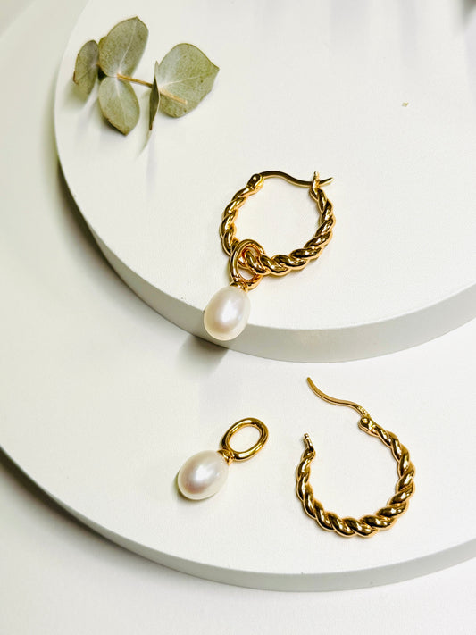 Marais pearl hoops