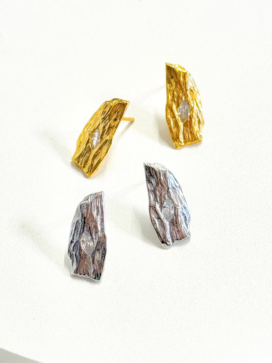 Golden Bark Studs